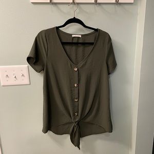 Women’s pinkblush maternity shirt- small